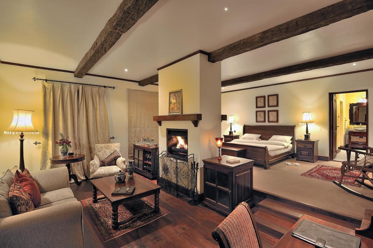 Отель The Manor At Ngorongoro Аруша Экстерьер фото