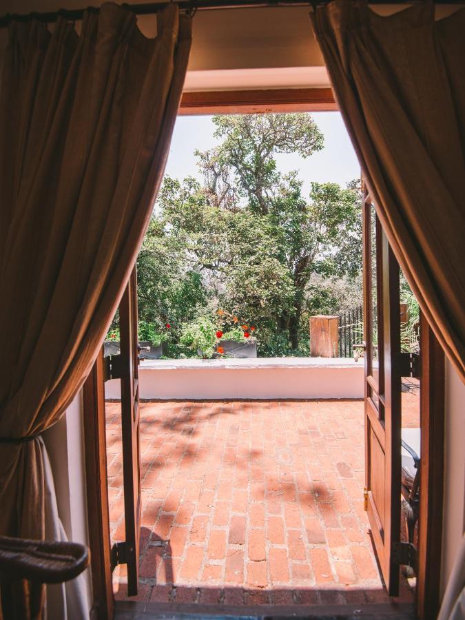 Отель The Manor At Ngorongoro Аруша Экстерьер фото