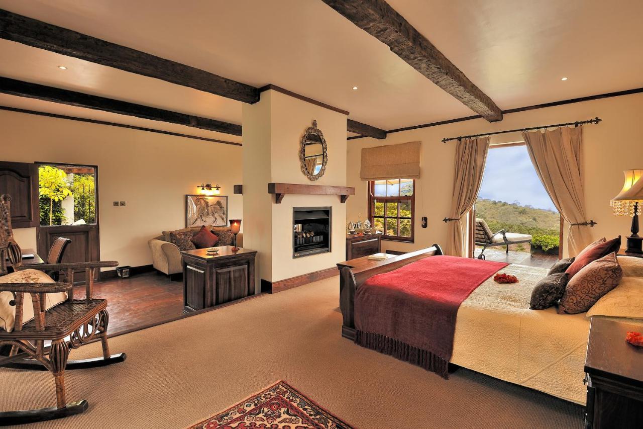Отель The Manor At Ngorongoro Аруша Экстерьер фото